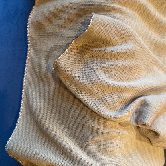 Sunny Studio top - Picture 5 of 5